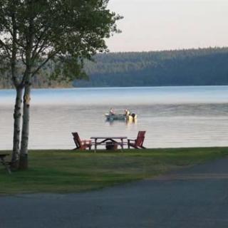 Kokanee Bay Resort