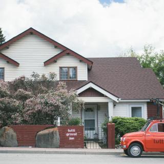 Tutti Gravel Inn